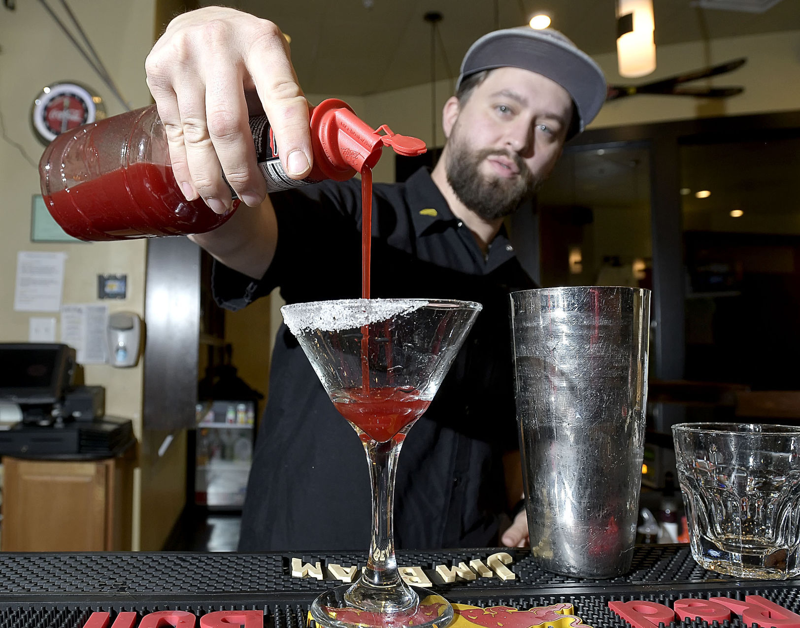 'Little more love': Bartenders, experts say mocktails popular valley drinks